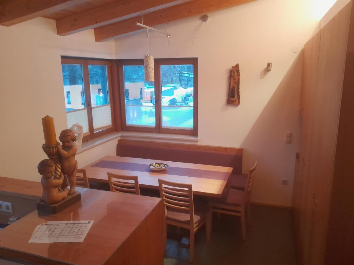Haus Hotz Apart Talblick Grins Extérieur photo